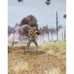 U.S. Marine with Trench Shot Gun, Belleau Wood 1/30 Figure William Britain (13076) 1:30 scale Metal by William Britain