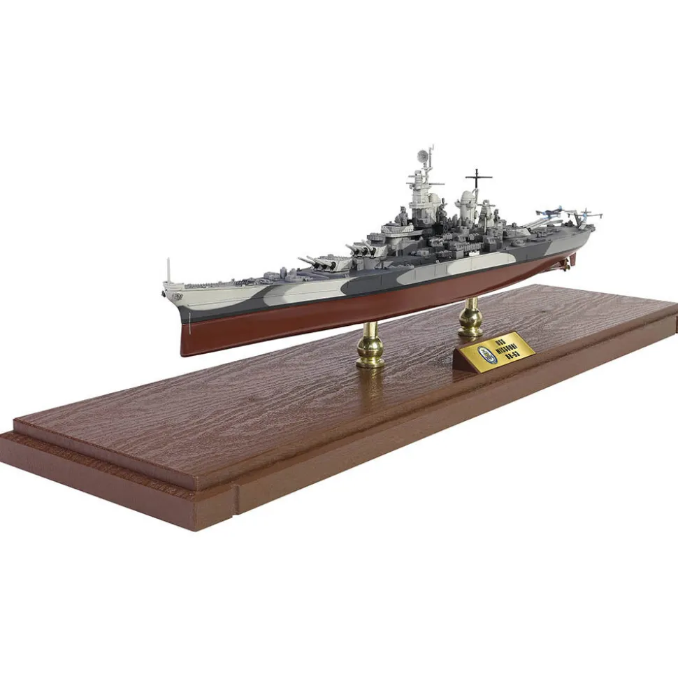 USS Missouri BB-63 1/700 Die Cast Model - Full Hull Display 1:700 scale Metal by Forces of Valor