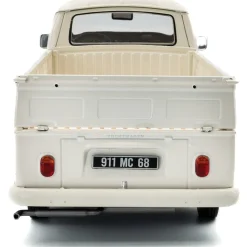 1968 Volkswagen T2 Pick Up - White 1:18 Scale Diecast Model Car by Solido